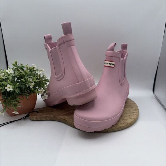 Hunter Short 5.5" Tall Rain Boots Rubber Pink- Women’s Size 4B/5G (US) Outdoor - Picture 1 of 16